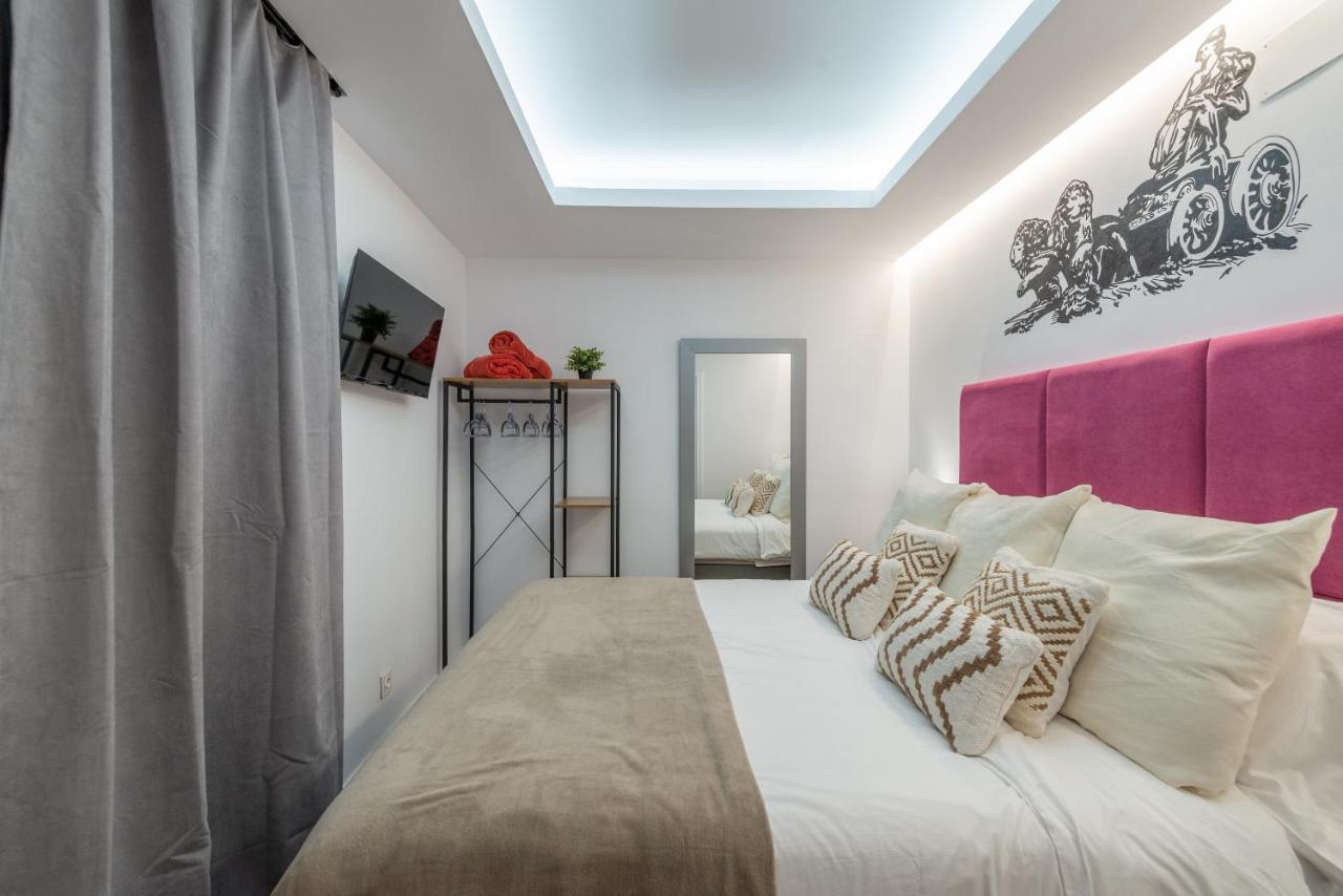 The Heart Of The City, Sol, By Monaro***** مدريد المظهر الخارجي الصورة