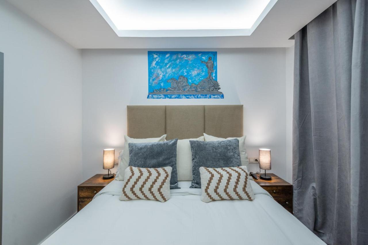 The Heart Of The City, Sol, By Monaro***** مدريد المظهر الخارجي الصورة